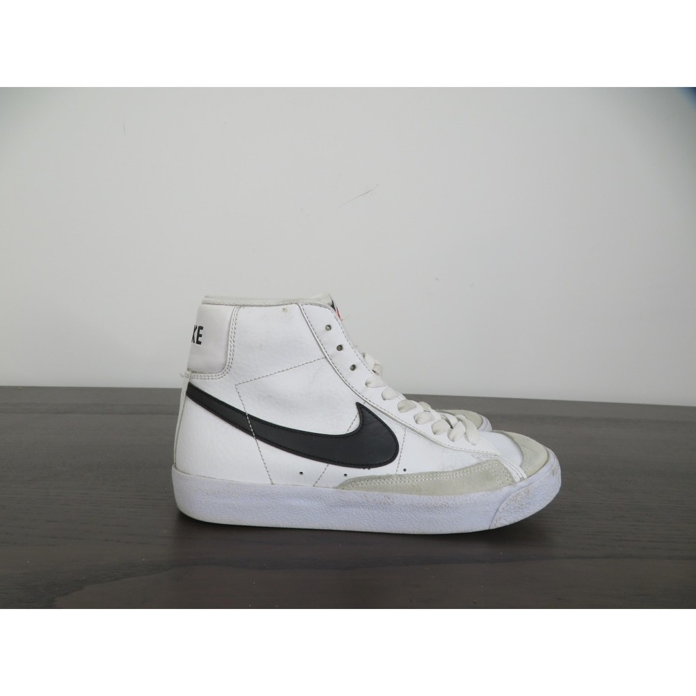 Nike Blazer Mid 77 Shoes Youth 6.5Y Women 8 White Black High Sneakers DA4086-100